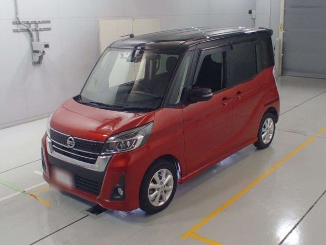 121 Nissan Dayz roox B21A 2018 г. (CAA Chubu)